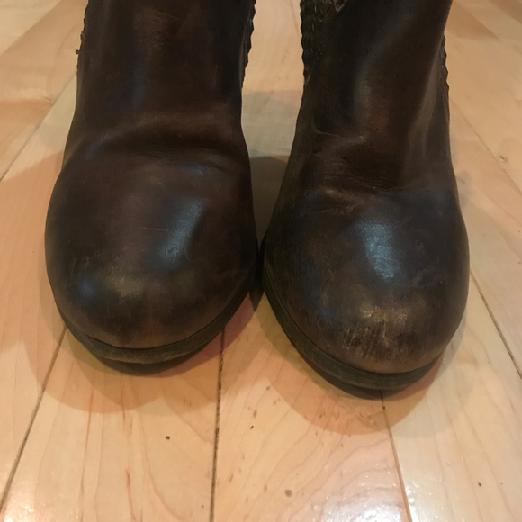 SM Alani Brown Leather Studded Ankle Boots - Picture 3 of 4